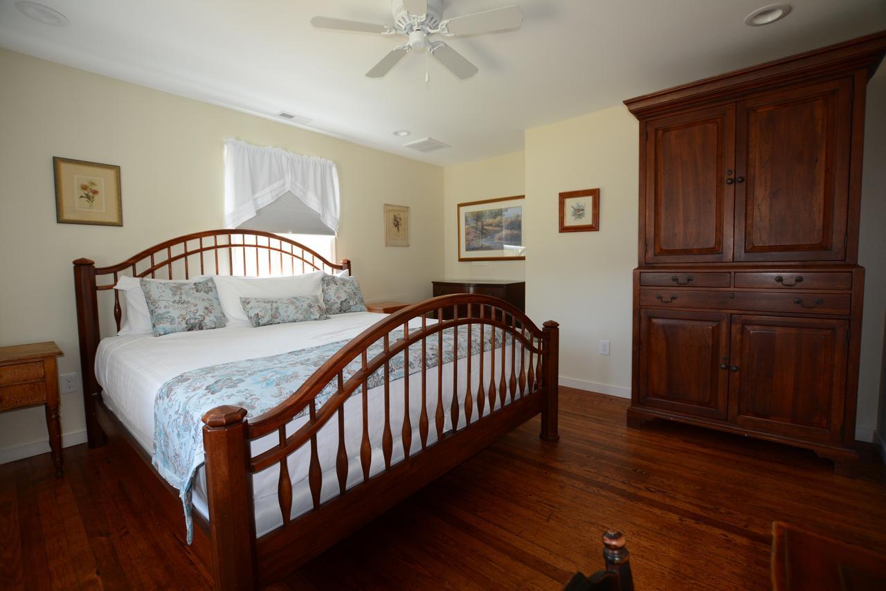 Woodville Bed And Breakfast Esmont Ngoại thất bức ảnh